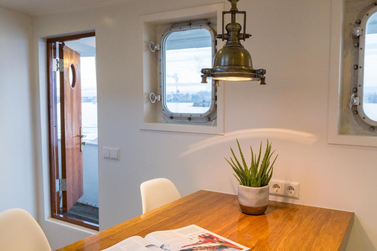 M/S Svalbard B&B Amsterdam Exterior photo